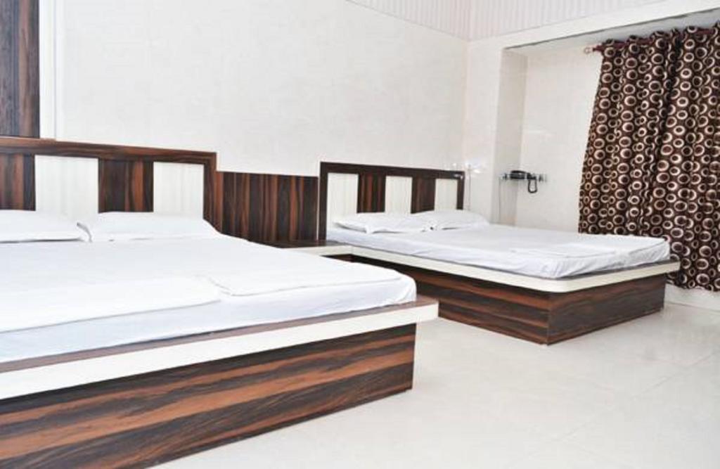 Ifm Guest House Amritsar Esterno foto